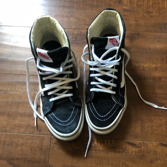 Vans Shoes - Vans High Top